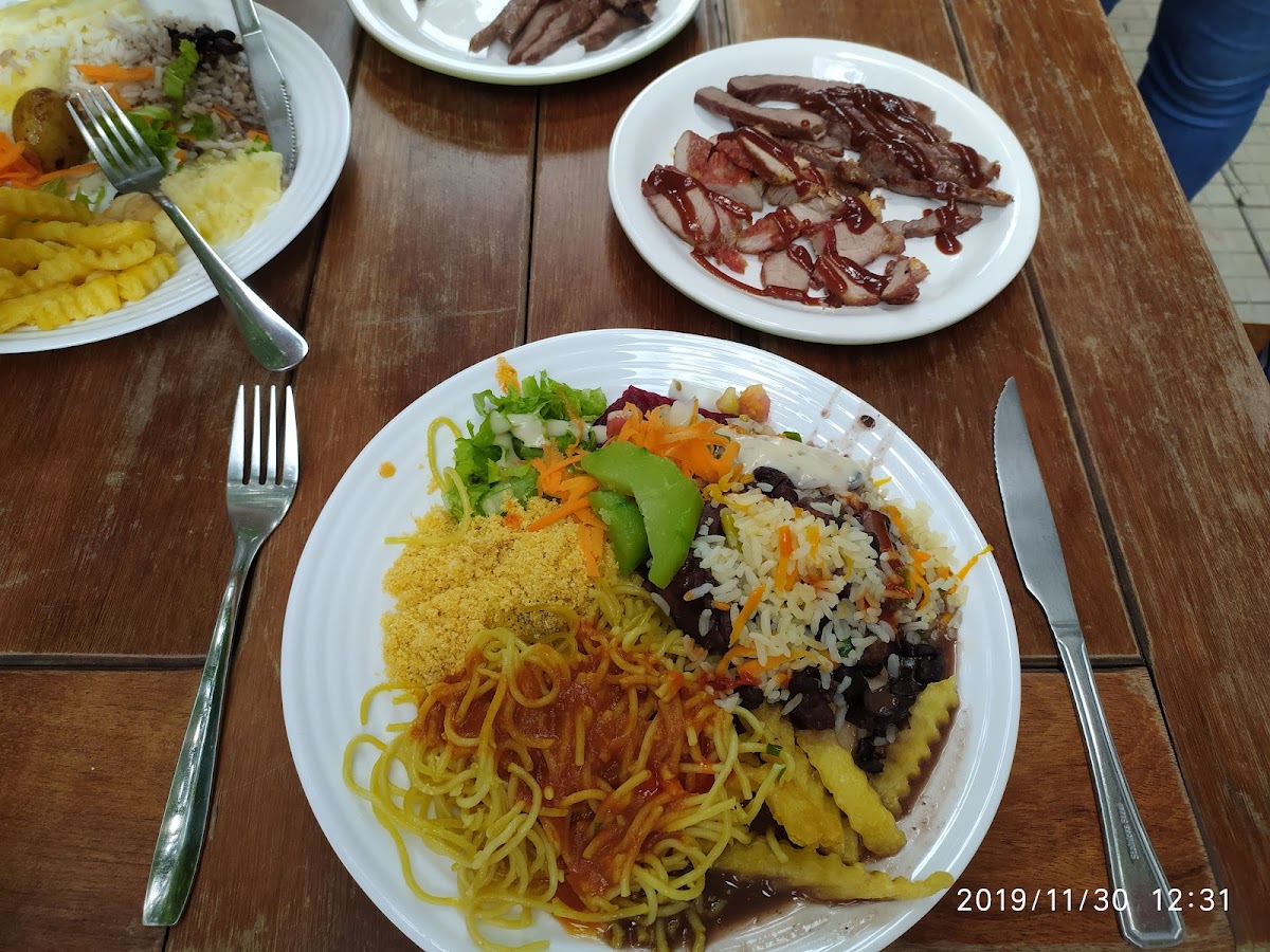 Cenaculo - Self-Service Com Churrasco-10